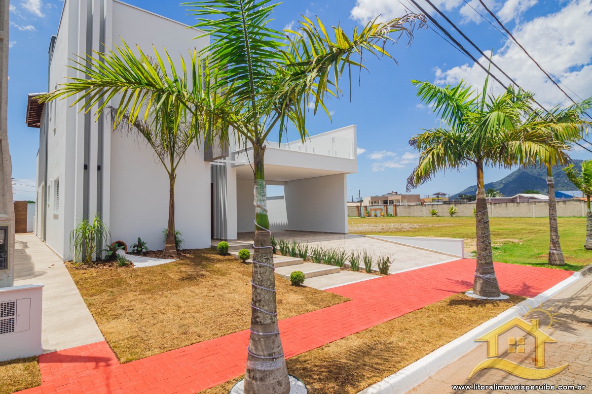 Casa no bairro Residencial Flora Rica, Pós Linha