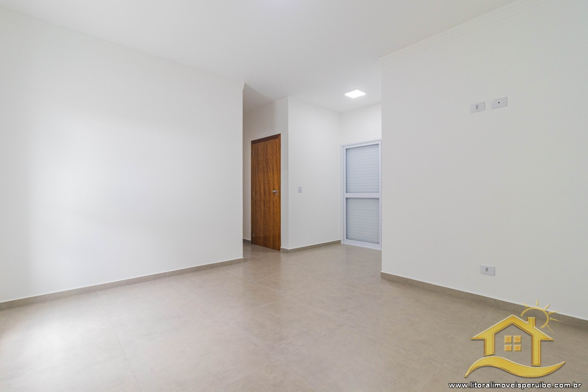 Casa no bairro Residencial Flora Rica, Pós Linha