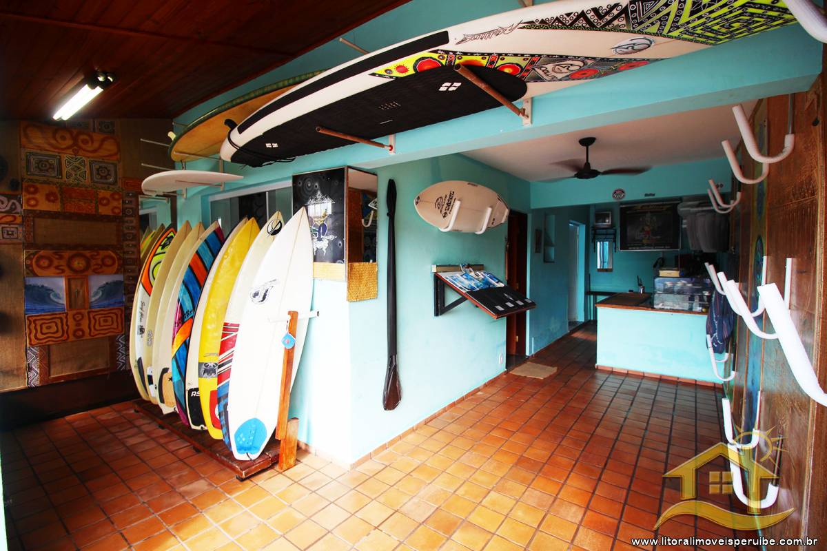 Casa no bairro Centro, Lado Linha