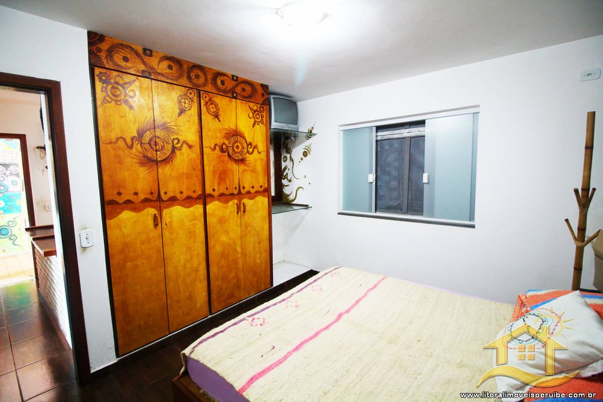 Casa no bairro Centro, Lado Linha