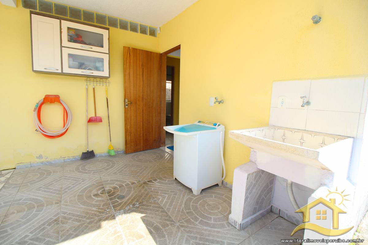 Casa no bairro Centro, Lado Linha