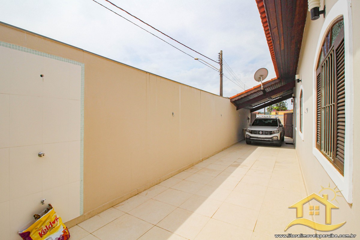 Casa no bairro Oásis, Lado Linha