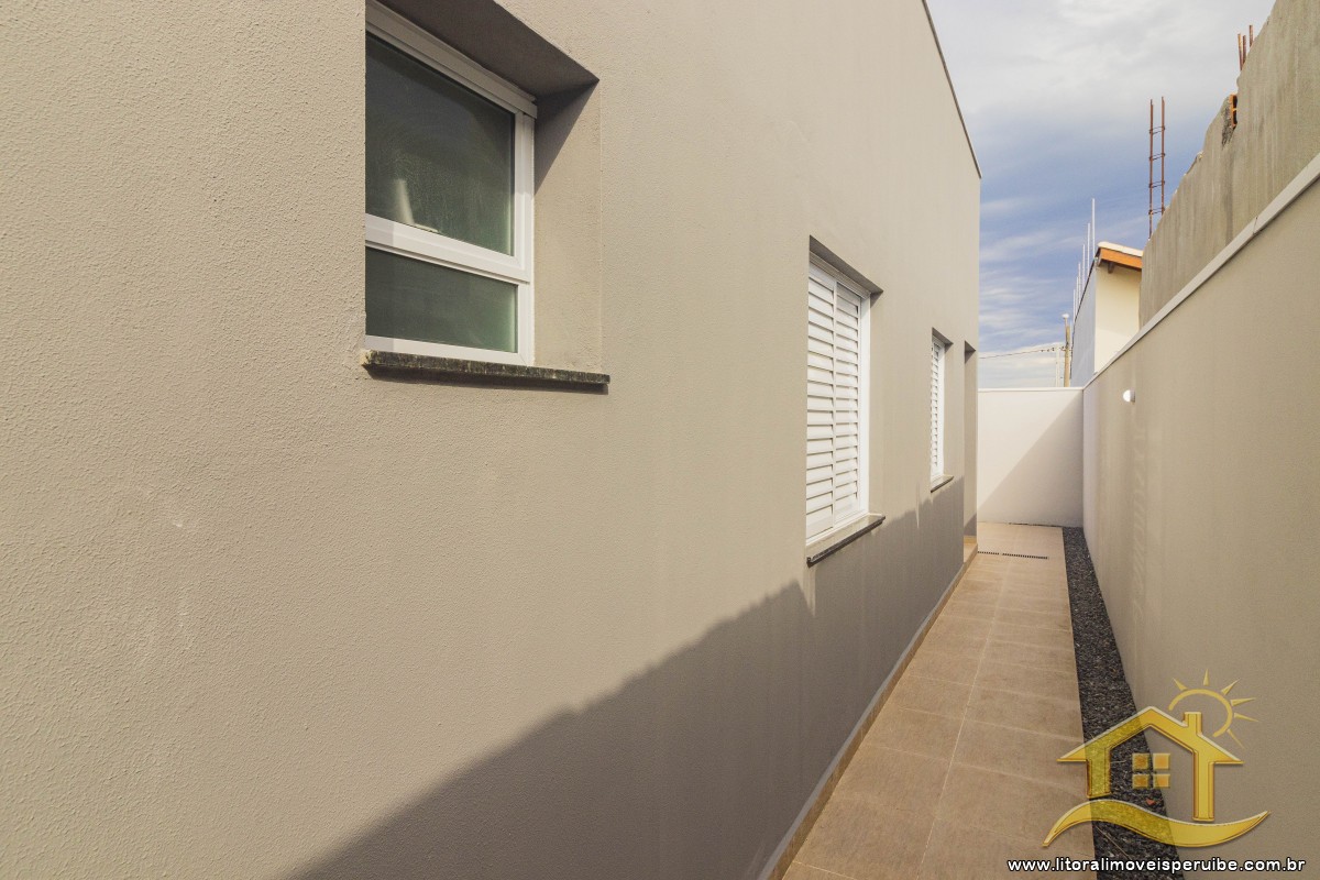 Casa no bairro Flora Rica II, Pós Linha