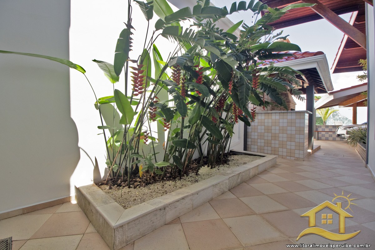 Casa no bairro Stella Maris, Lado Linha