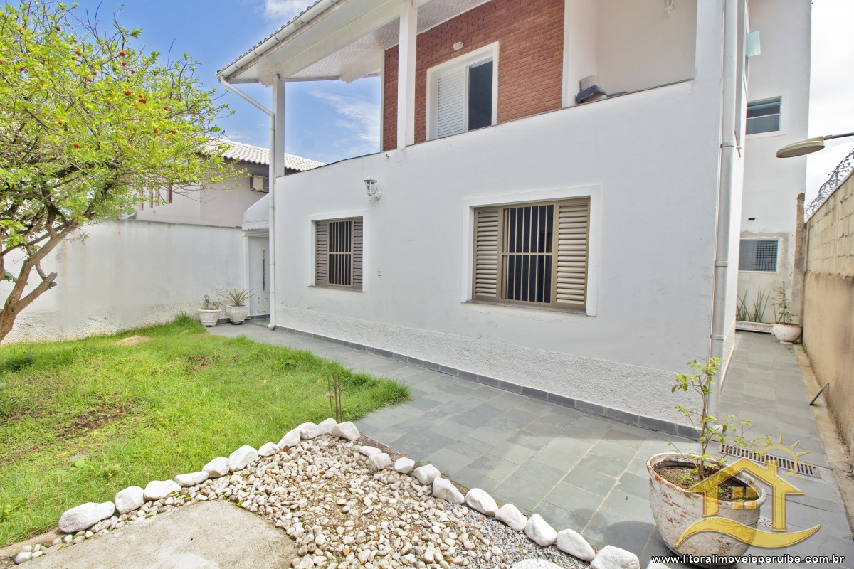 Casa no bairro Oásis, Lado Linha