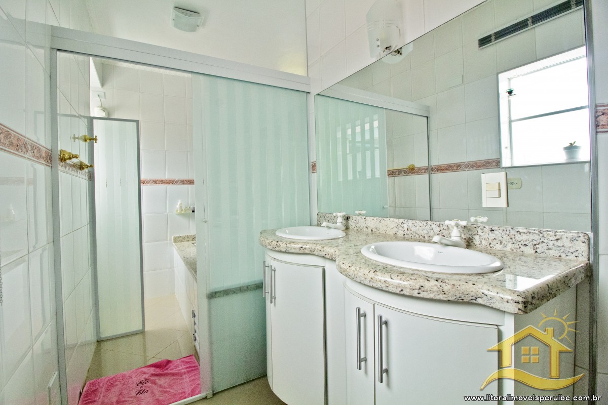 Casa no bairro Oásis, Lado Linha