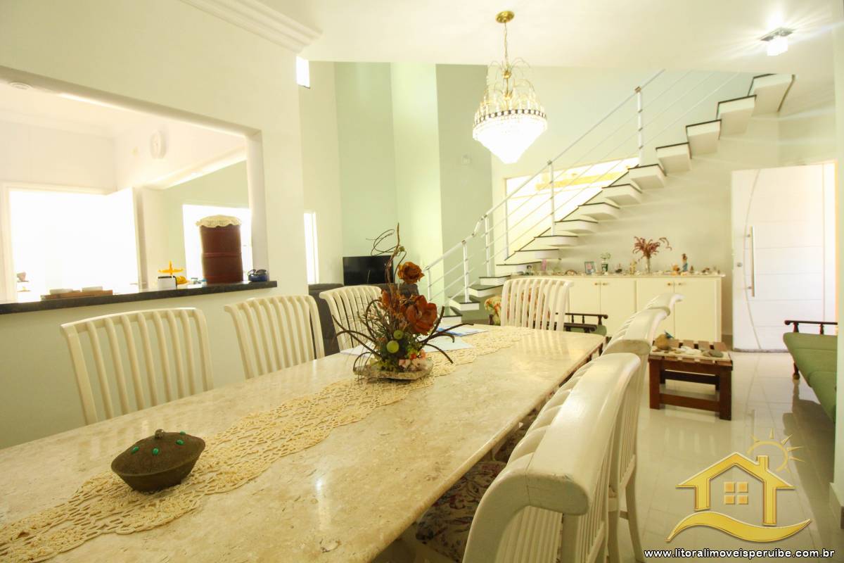 Casa no bairro São José, Lado Linha