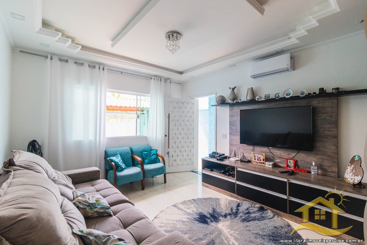 Casa no bairro Jardim Márcia, Pós Linha