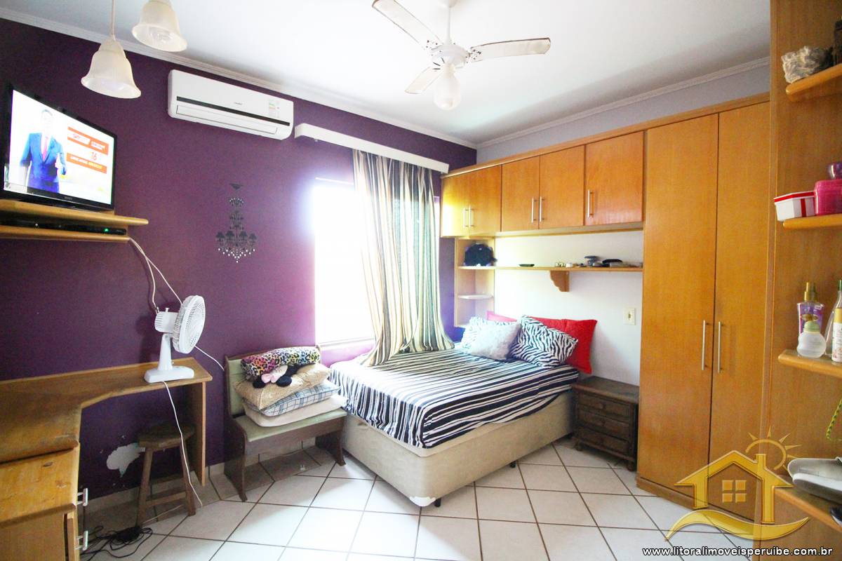 Casa no bairro São João Batista, Lado Praia
