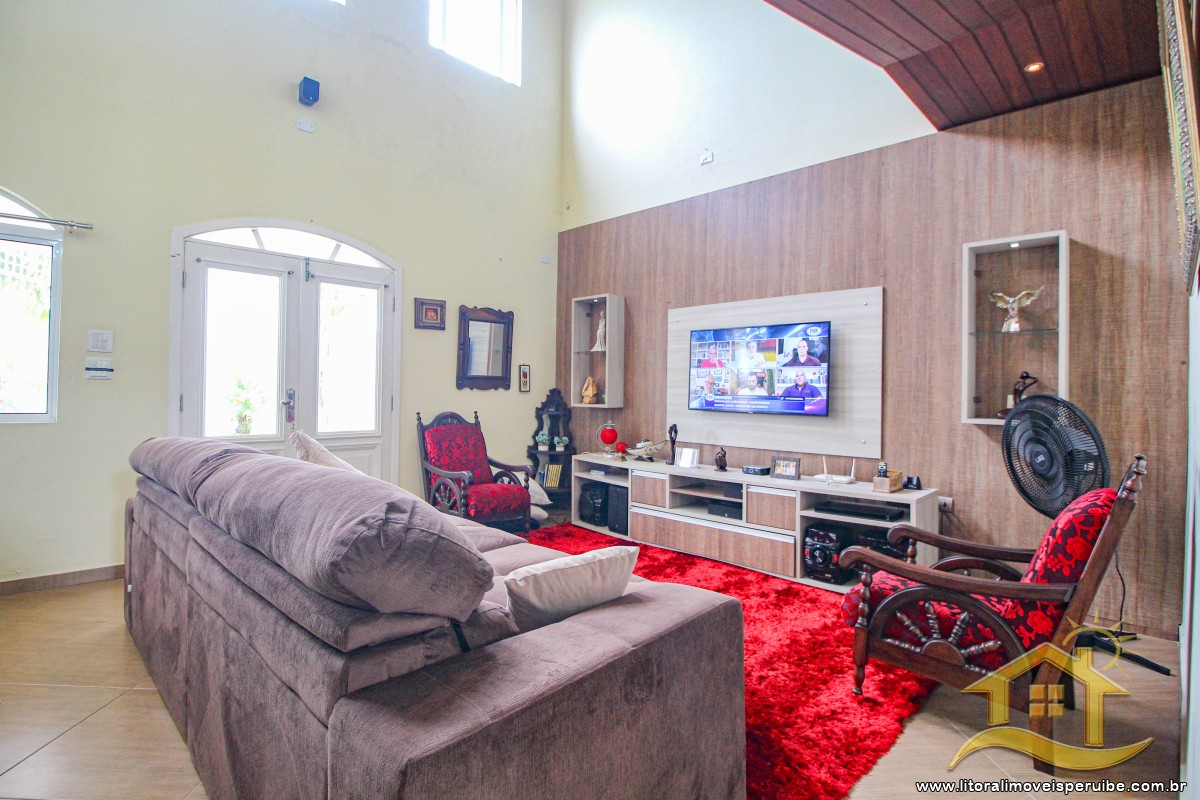 Casa no bairro Residencial Três Marias, Pós Linha