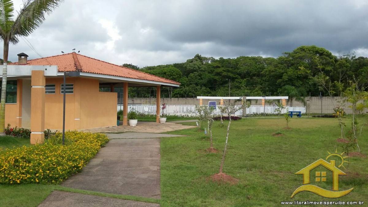 Casa no bairro Residencial Três Marias, Pós Linha