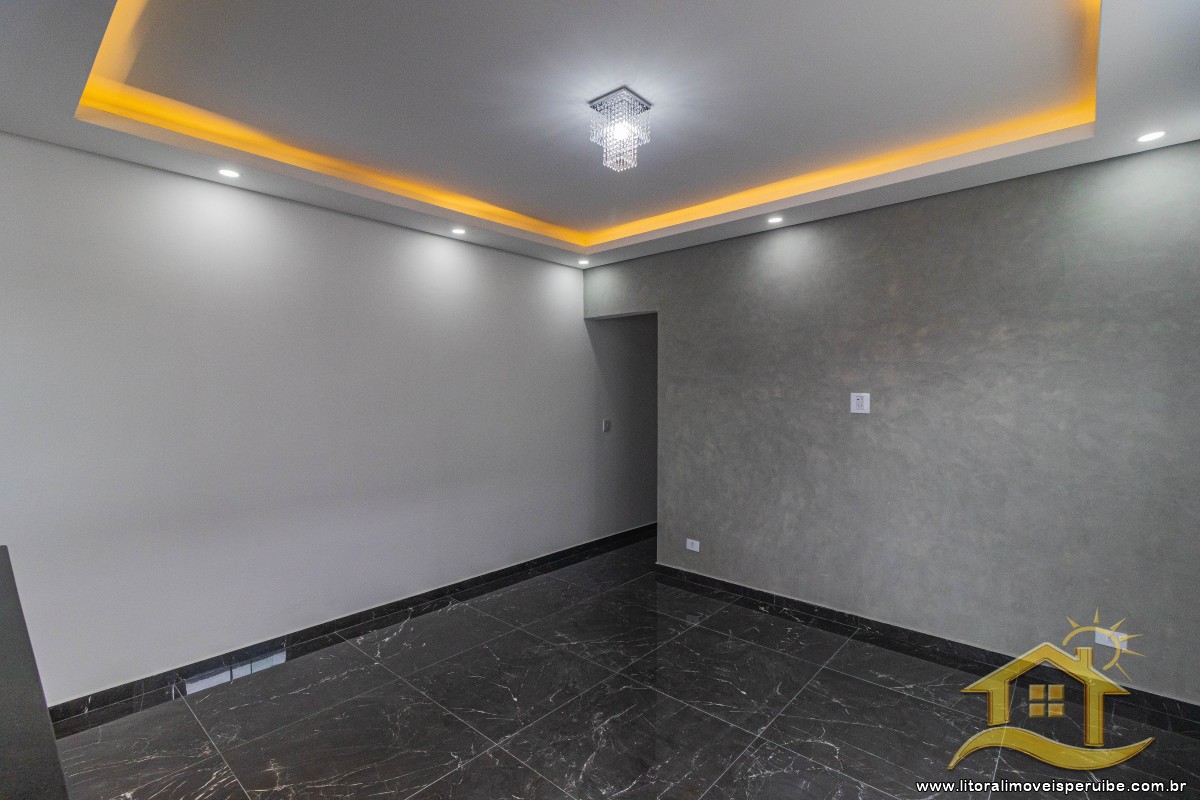 Casa no bairro Flora Rica II, Pós Linha