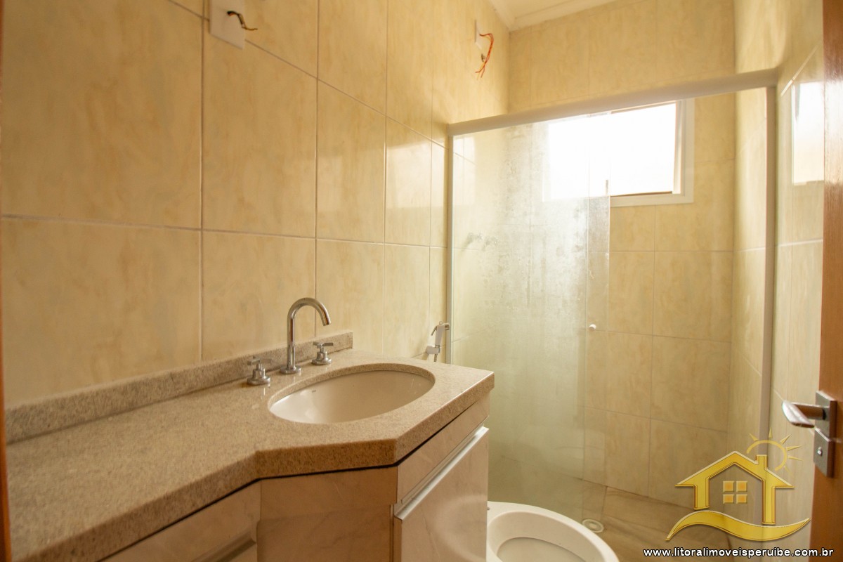 Casa no bairro Jardim Márcia, Lado Linha