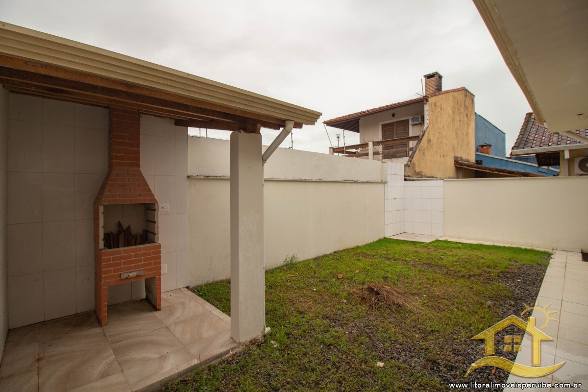 Casa no bairro Jardim Márcia, Lado Linha