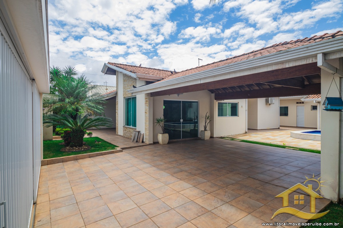 Casa no bairro Samburá, Lado Praia