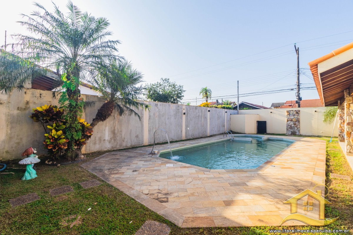 Casa no bairro Jardim Márcia, Lado Linha
