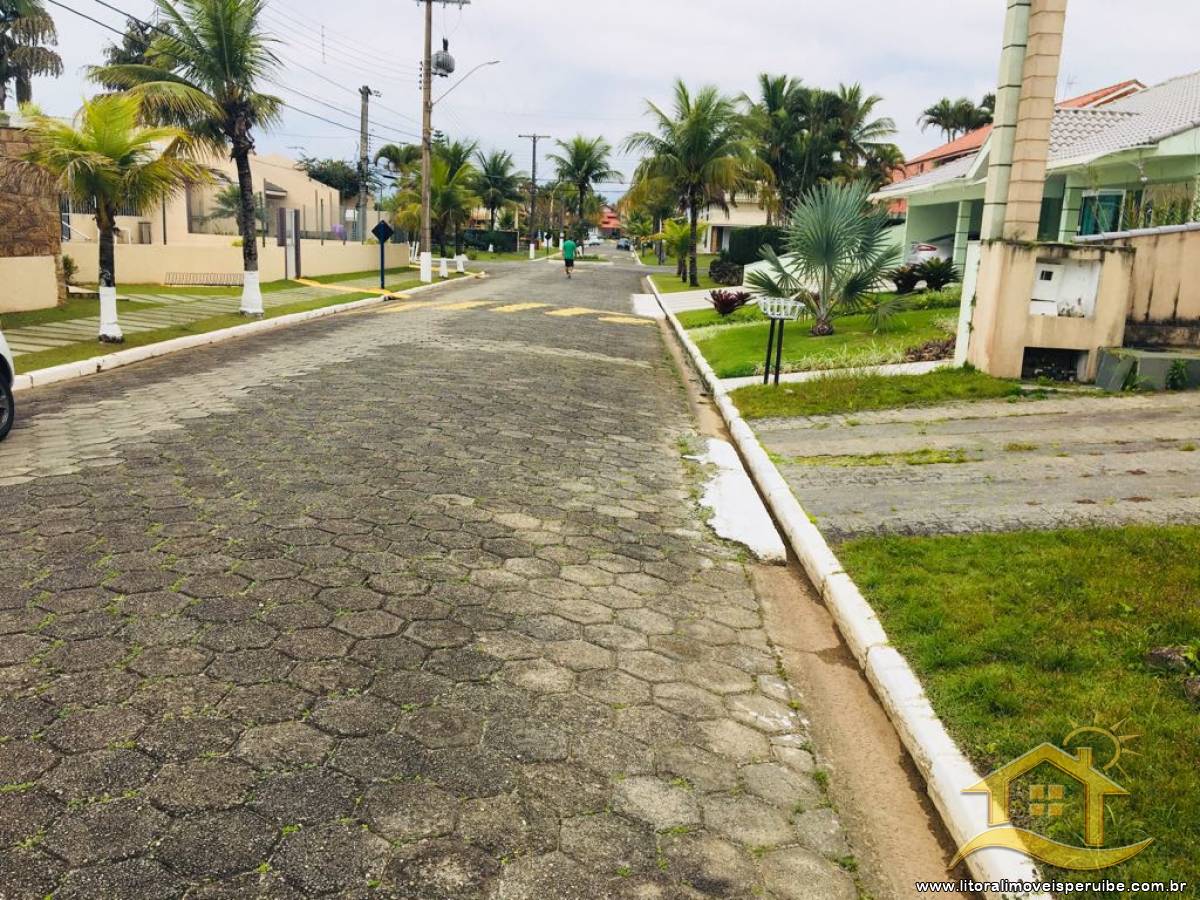 Terreno no bairro Bougainvillée III, Lado Linha
