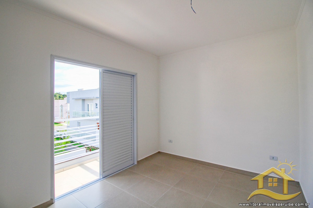Casa no bairro Bougainvillée IV, Pós Linha