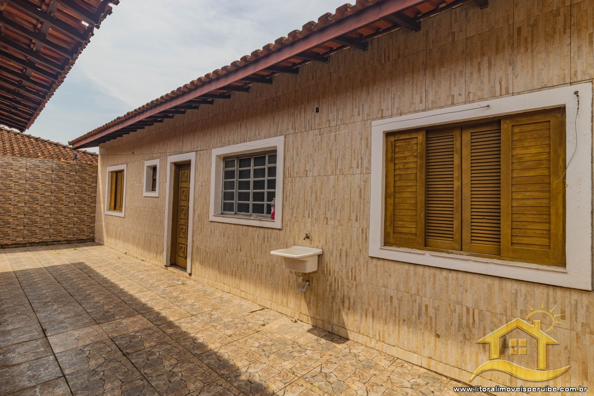 Casa no bairro Oásis, Lado Linha