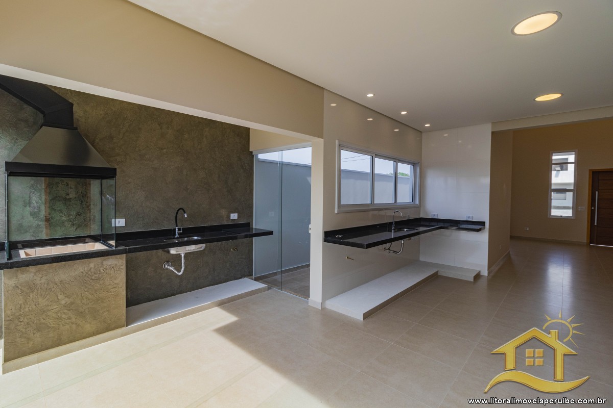 Casa no bairro Residencial Flora Rica, Pós Linha