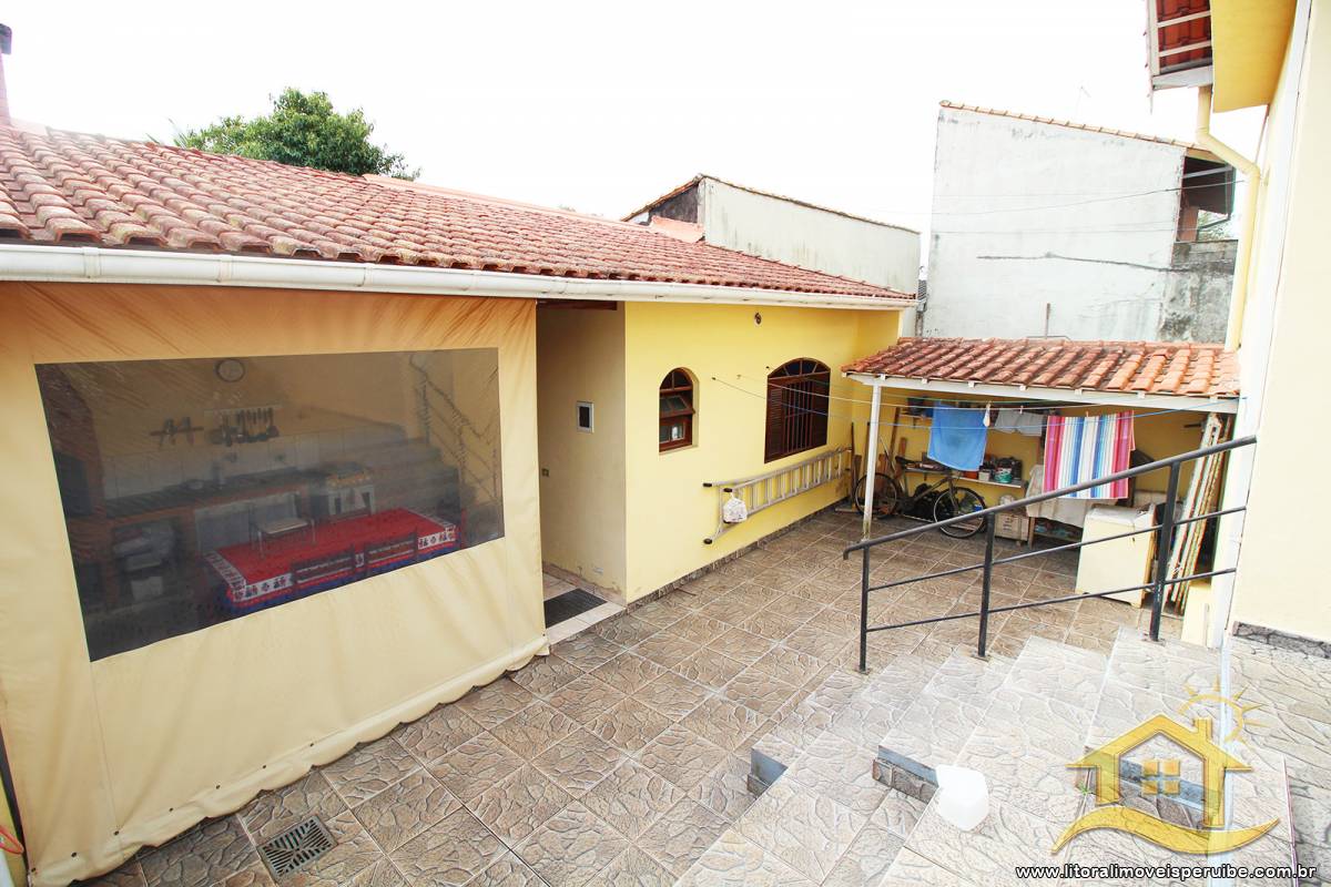 Casa no bairro Centro, Lado Linha