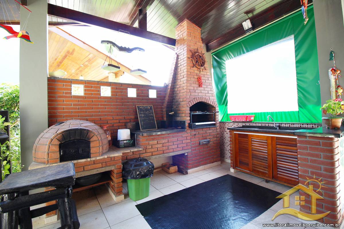 Casa no bairro Bougainvillée II, Lado Linha