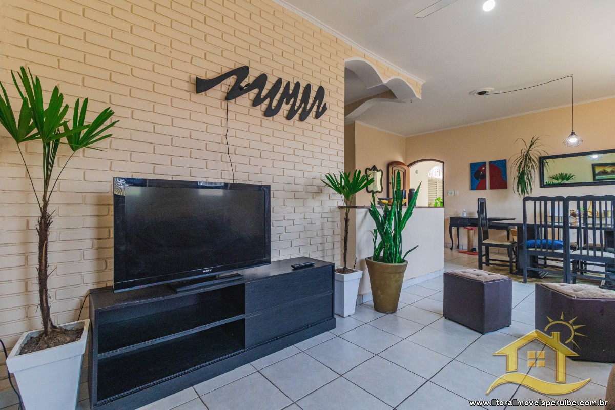 Casa no bairro Jardim Imperador, Lado Linha