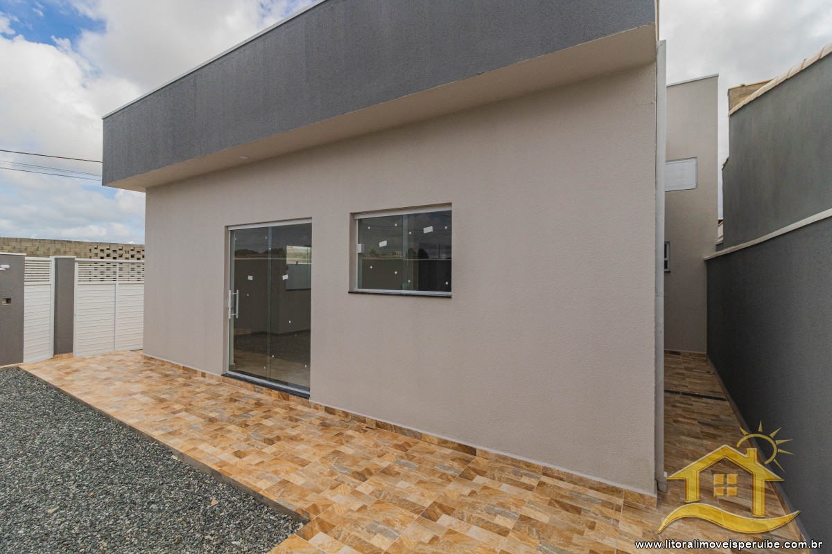 Casa no bairro Flora Rica III, Pós Linha