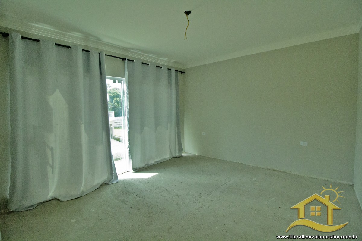 Casa no bairro Bougainvillée IV, Pós Linha