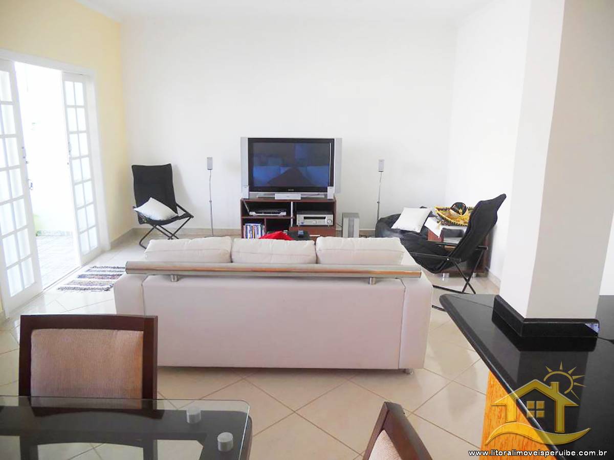 Casa no bairro Oásis, Lado Linha