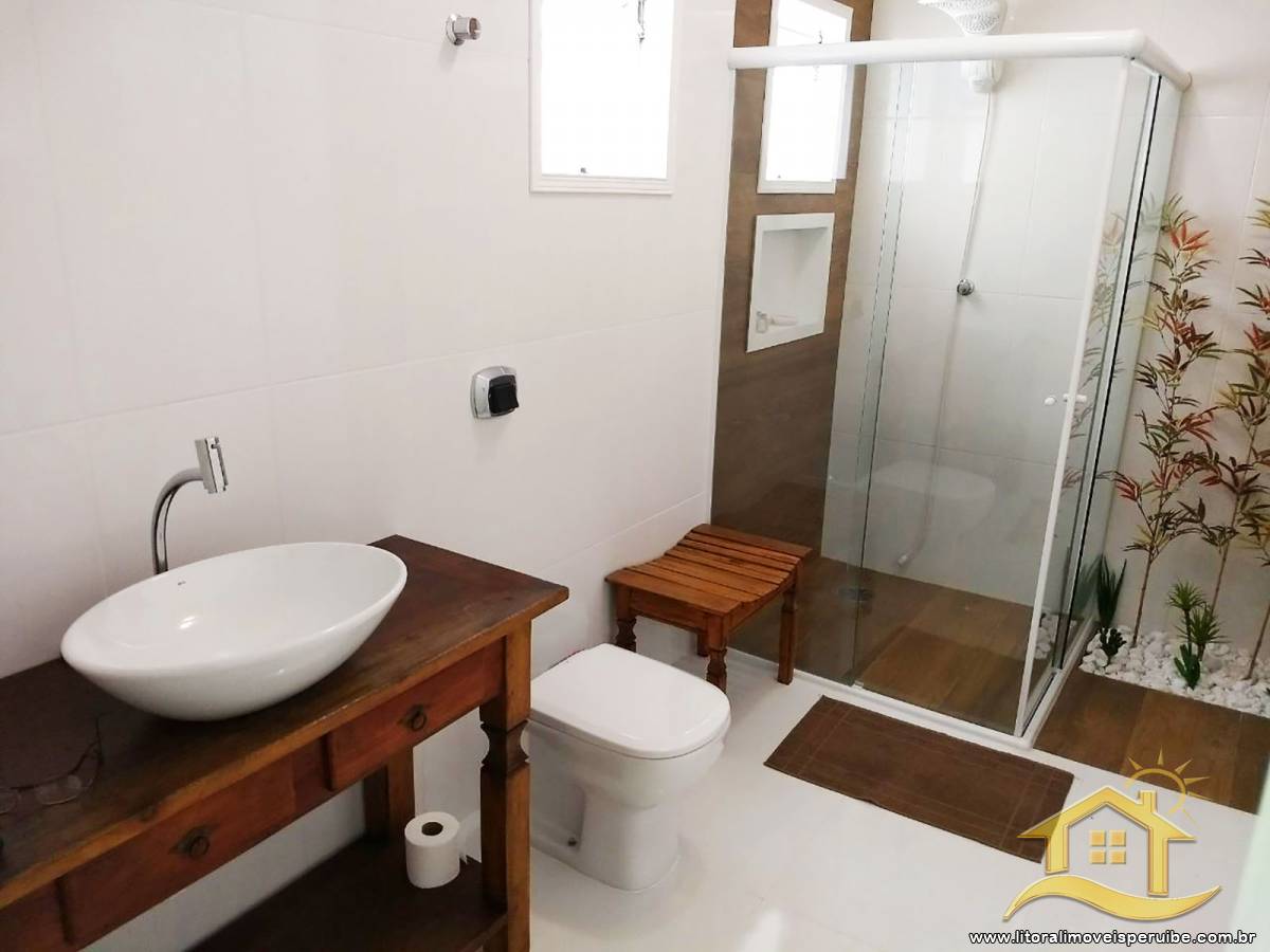 Casa no bairro Oásis, Lado Linha