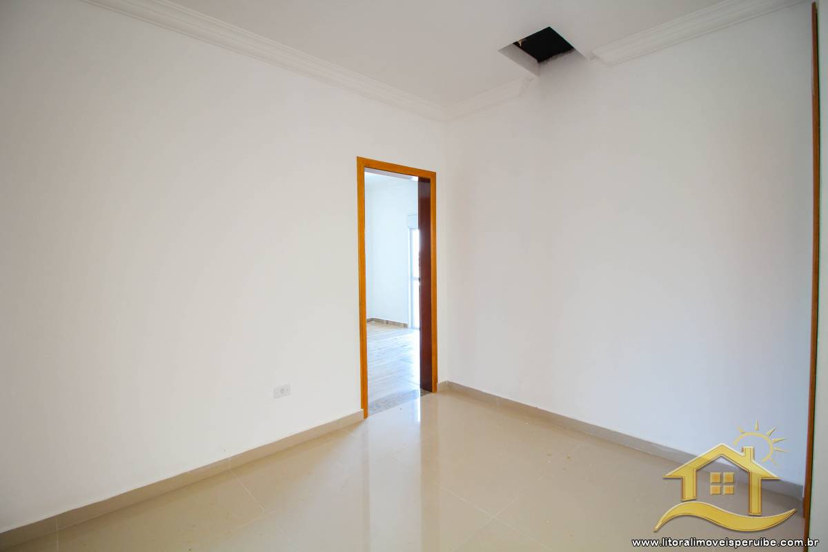 Casa no bairro Bougainvillée IV, Pós Linha