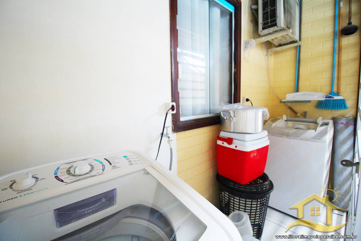 Casa no bairro Stella Maris, Lado Linha