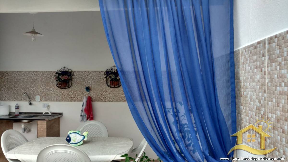 Casa no bairro Belmira Novaes, Lado Praia