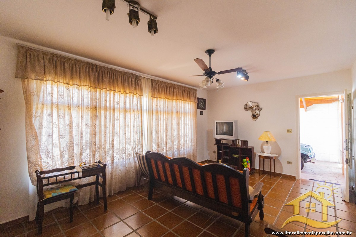 Casa no bairro Ribamar, Lado Linha