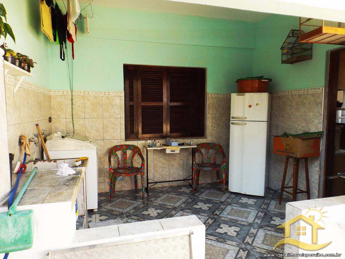 Casa no bairro Stella Maris, Lado Linha