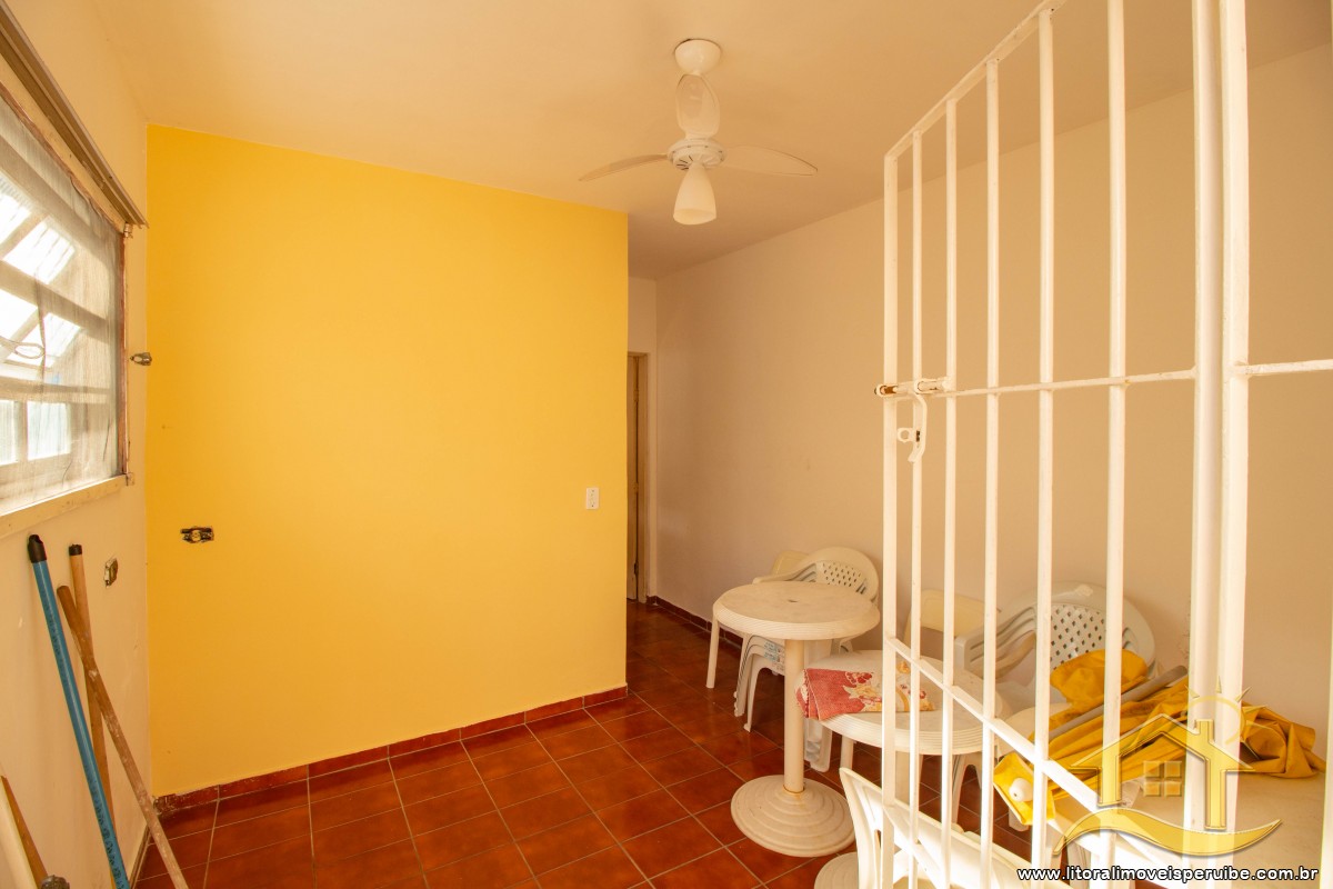 Casa no bairro Beira Mar, Lado Linha