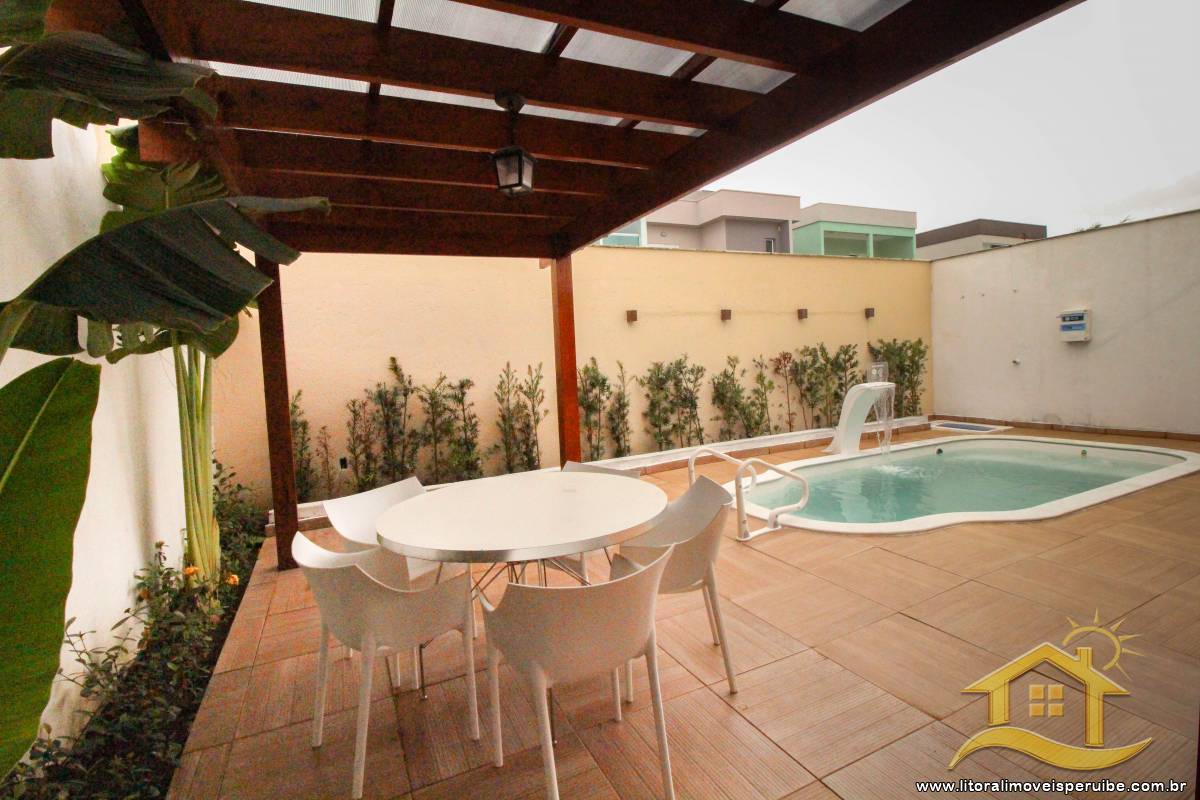 Casa no bairro Residencial Três Marias, Pós Linha