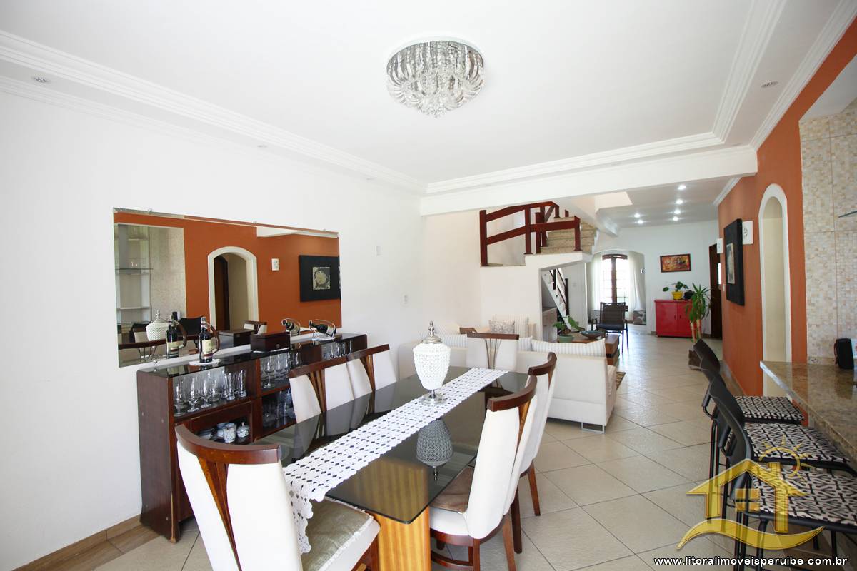 Casa no bairro Residencial Três Marias, Pós Linha