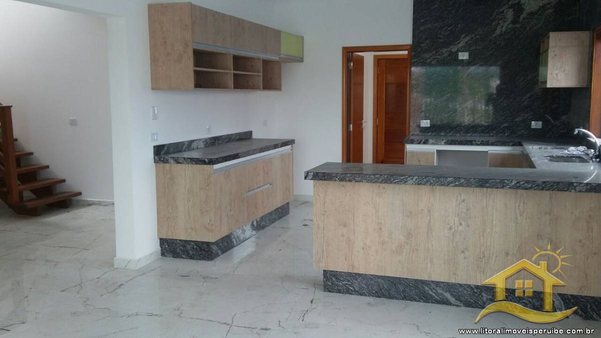 Casa no bairro Bougainvillée IV, Pós Linha