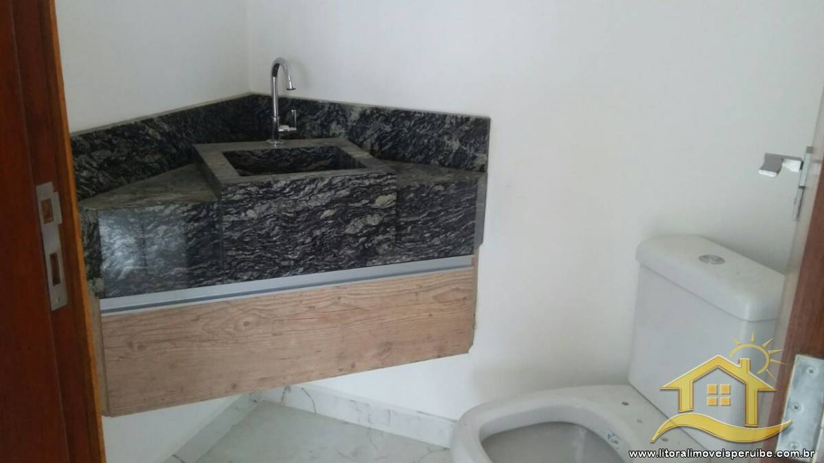 Casa no bairro Bougainvillée IV, Pós Linha