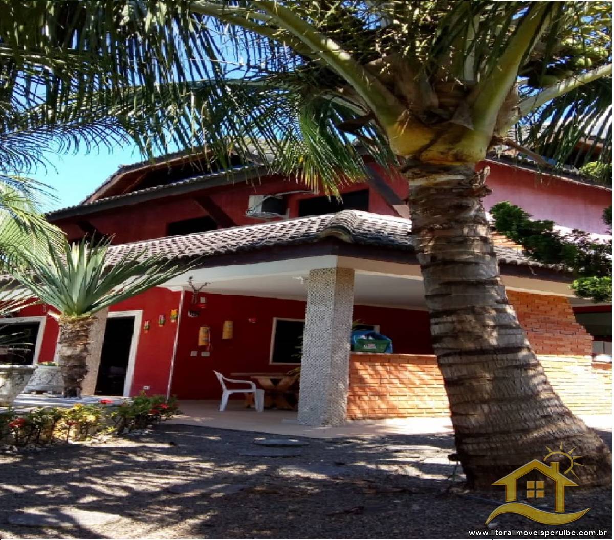 Casa no bairro Centro, Lado Linha