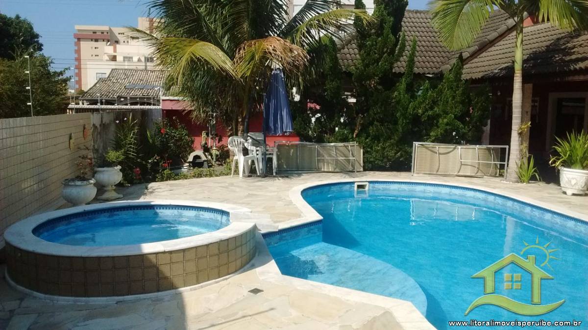 Casa no bairro Centro, Lado Linha