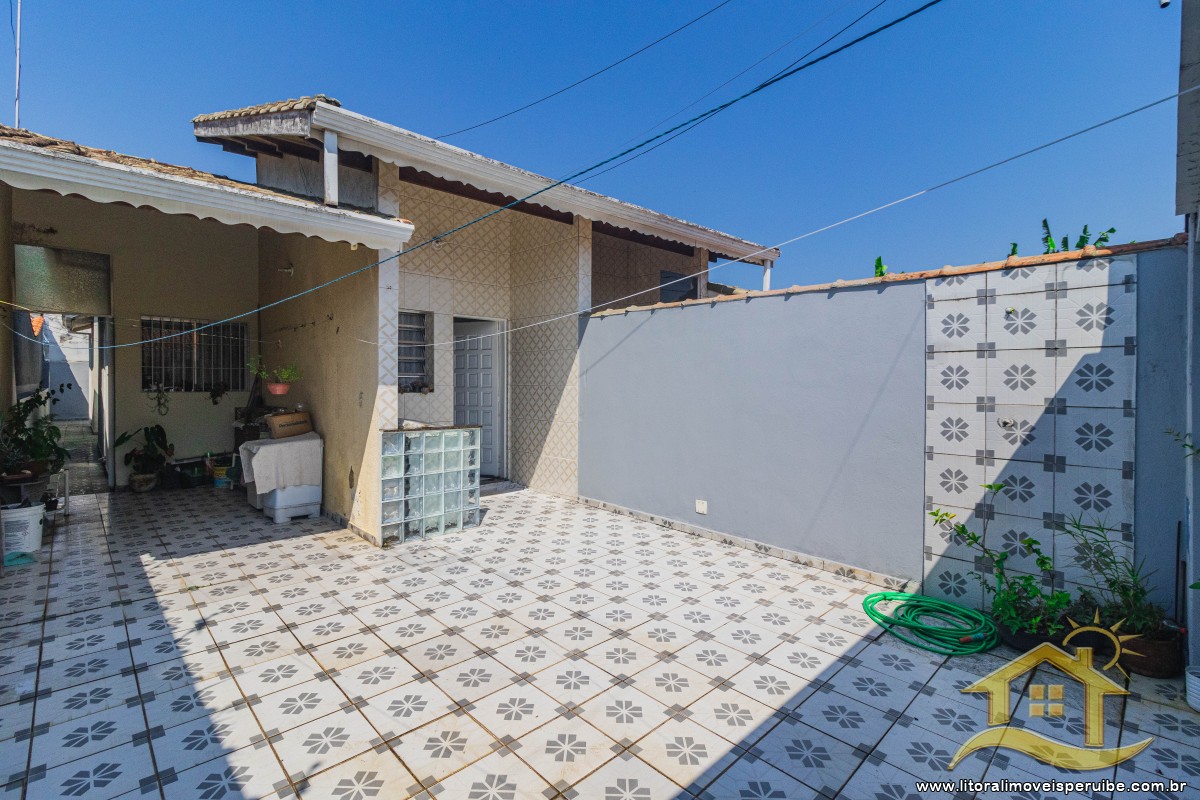 Casa no bairro Jardim Peruíbe, Pós Linha