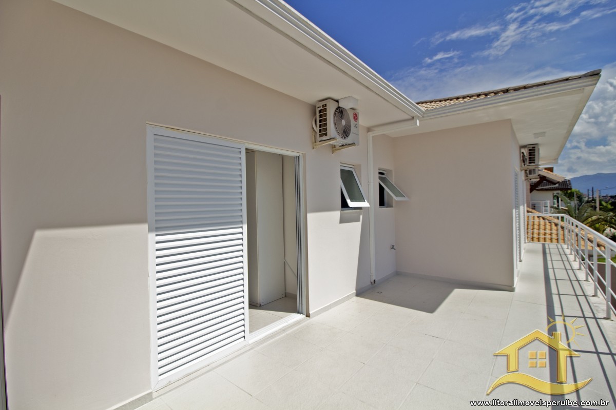Casa no bairro Residencial Três Marias, Pós Linha