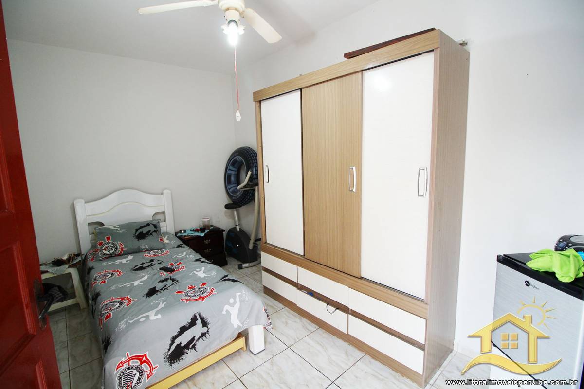 Casa no bairro Centro, Lado Linha