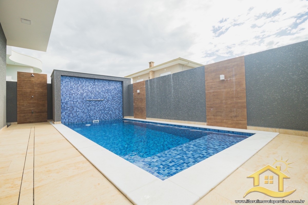 Casa no bairro Bougainvillée IV, Pós Linha