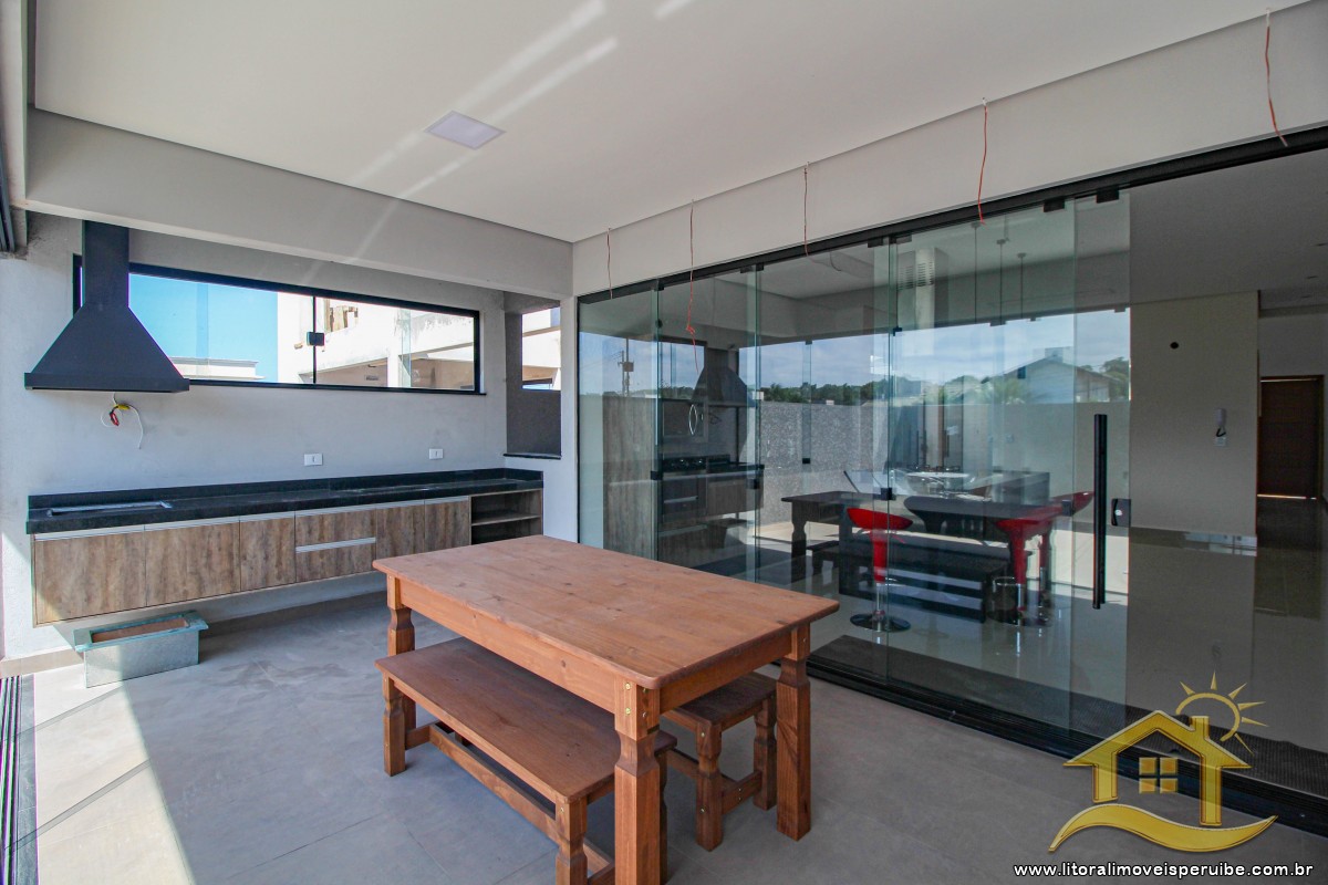 Casa no bairro Bougainvillée IV, Pós Linha