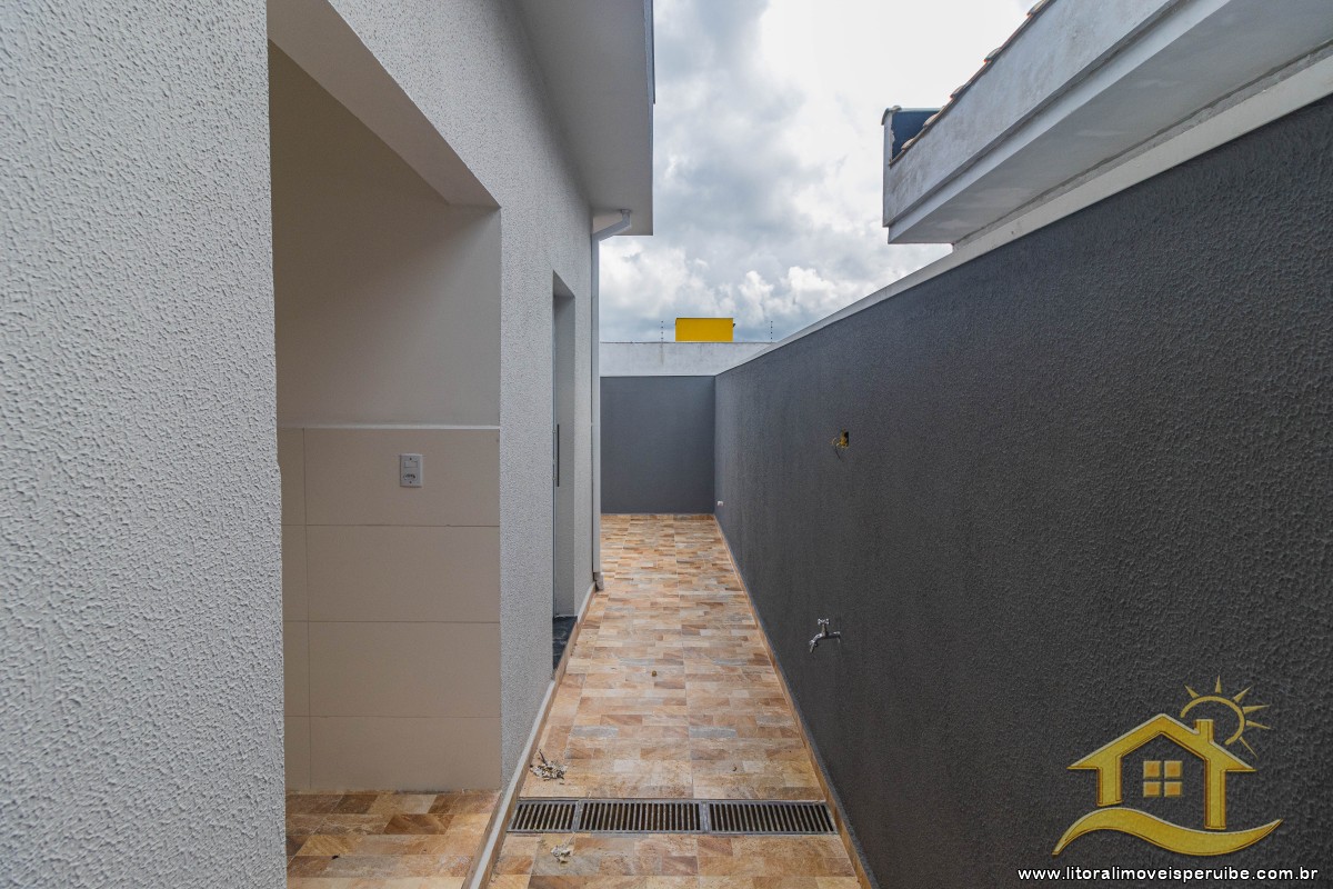 Casa no bairro Flora Rica III, Pós Linha