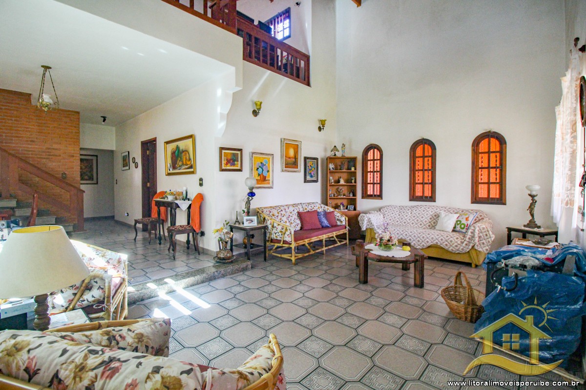 Casa no bairro Ribamar, Lado Linha